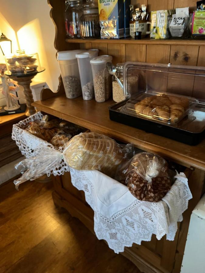Southend Airport Bed & Breakfast Rochford Dış mekan fotoğraf