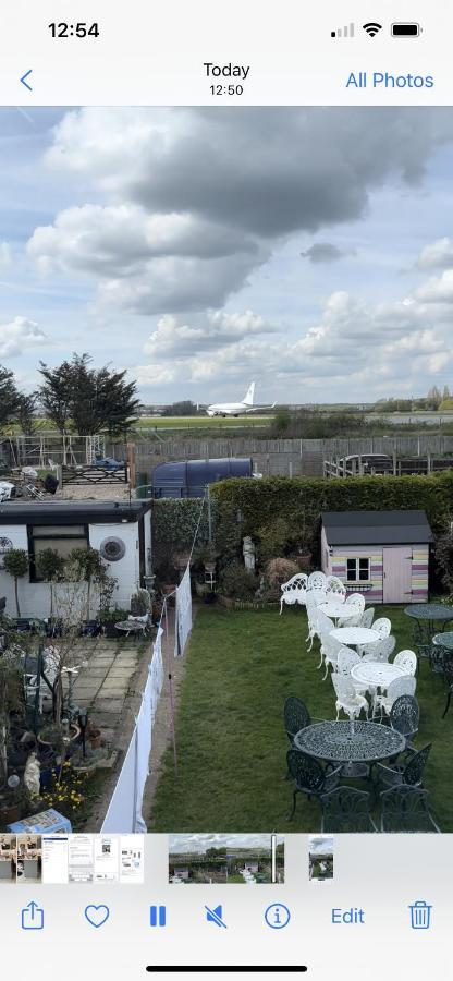 Southend Airport Bed & Breakfast Rochford Dış mekan fotoğraf