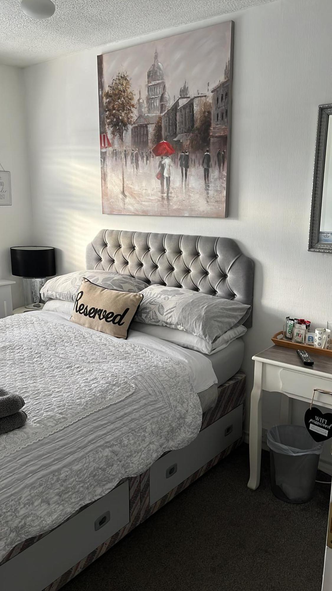 Southend Airport Bed & Breakfast Rochford Dış mekan fotoğraf