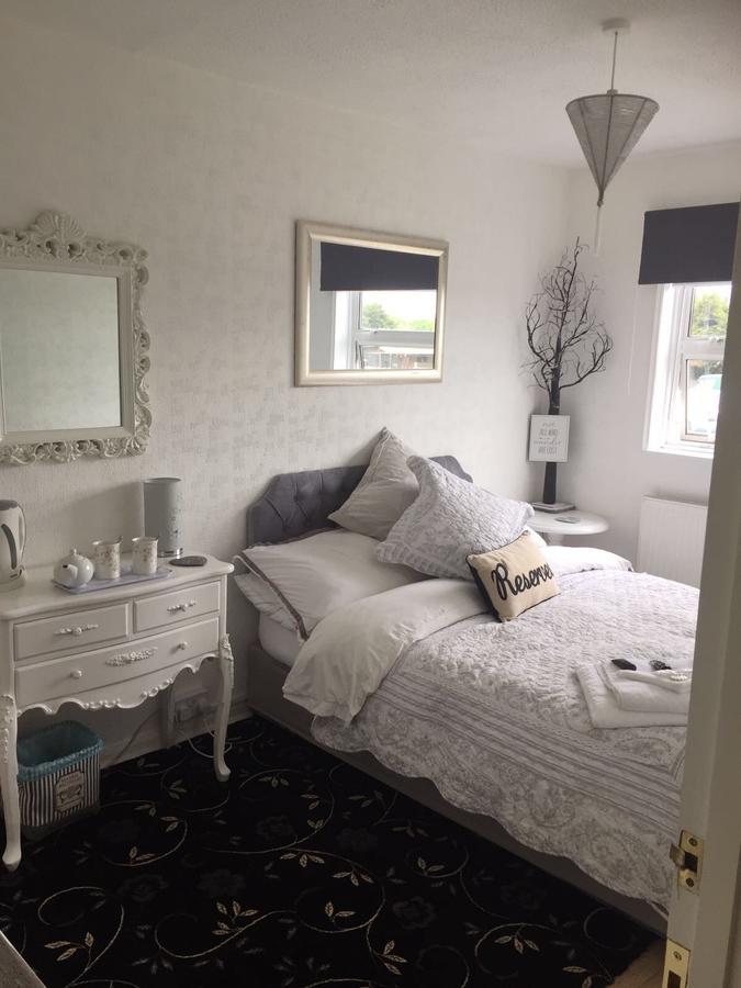 Southend Airport Bed & Breakfast Rochford Dış mekan fotoğraf